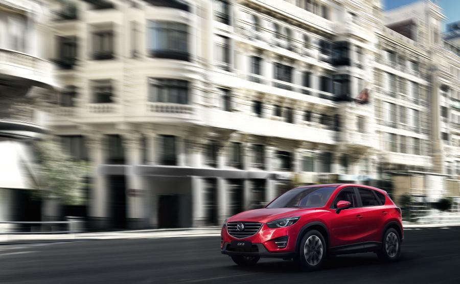  Mazda CX-5 2015 года  (US) (фото 9 из 71)